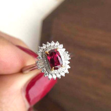 2,50 Karat Kissen Rosa Rubin Diamant Cluster Halo Verlobungsring Weißgold-Finish