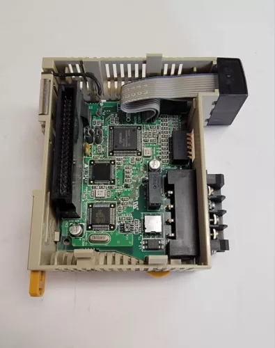 OMRON CQM1-SRM21-V1 MASTER UNIT.