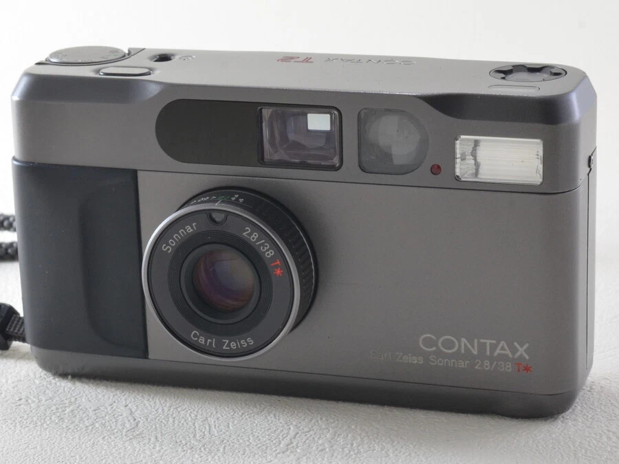Explained CONTAX T2 Titanium Black Carl Zeiss Sonnar T 38mm f 2.8