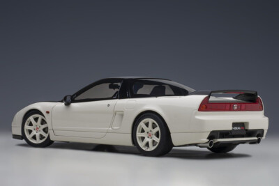 AutoArt Honda NSX-R (NA2) Championship White/Black Carbon 1/18 | eBay