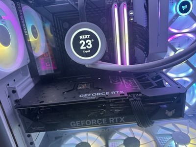 Custom RTX 4080 SUPER Gaming / Workstation PC