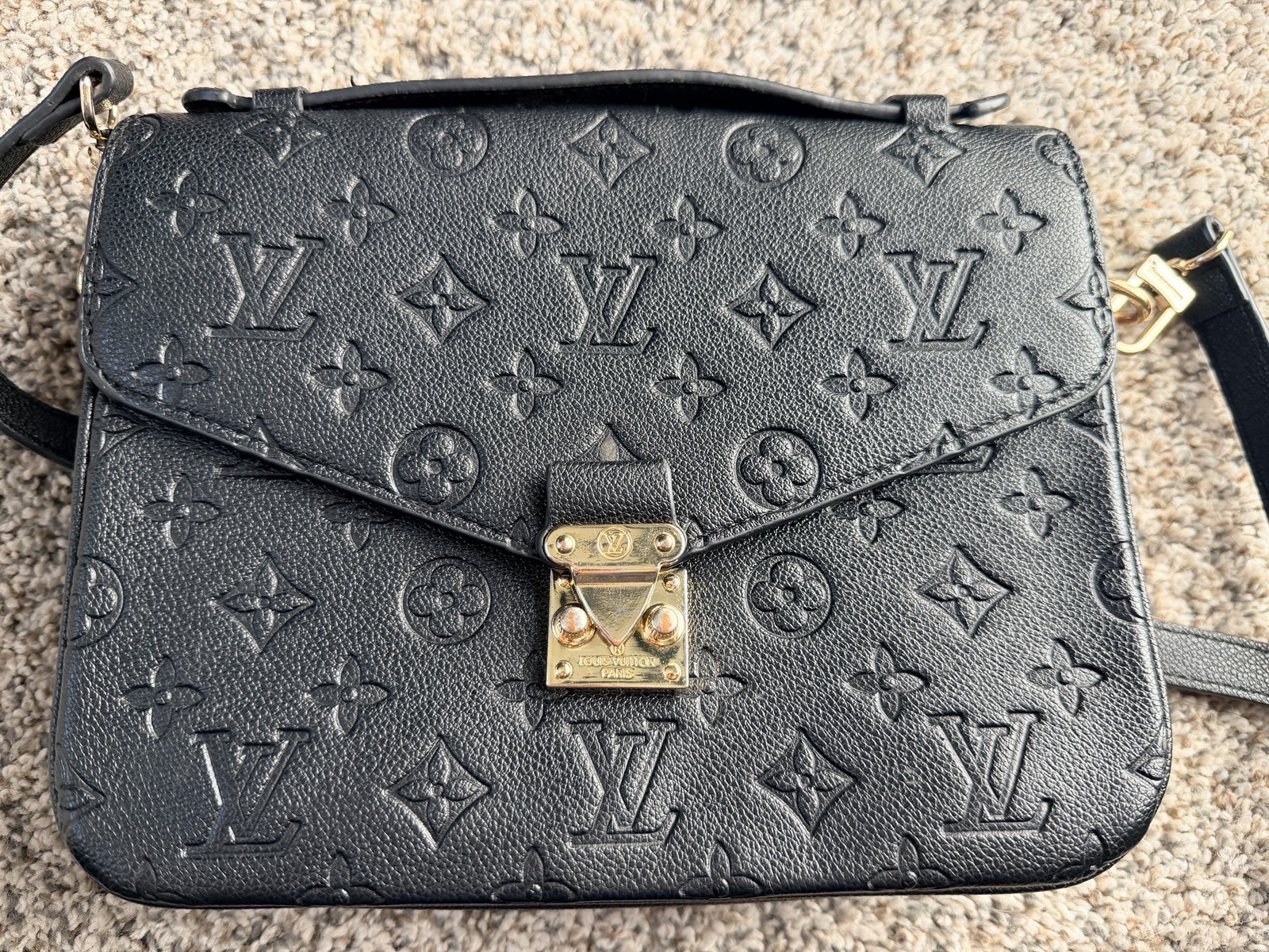 Louis Vuitton Black Monogram Crossbody Bag Detachable Strap Push Lock Zip