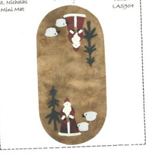 Lily Anna Stitches LAS904 St Nicholas wool applique pattern Mini Mat Santa Sheep