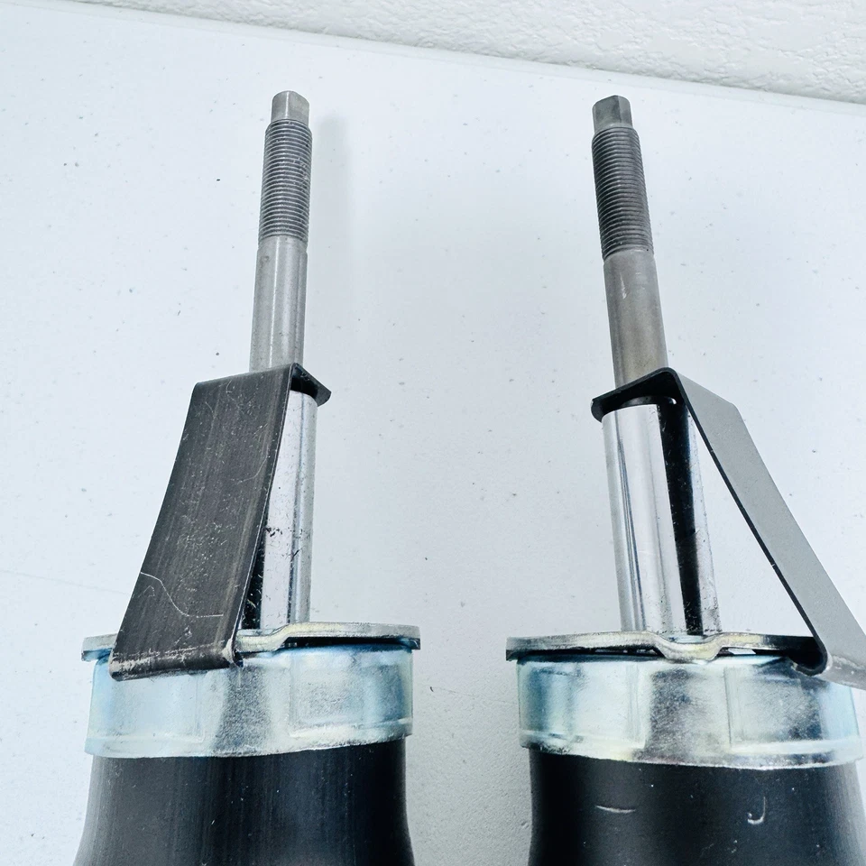 Amortecedor traseiro esquerdo e direito MONROE compatível com BMW 128i 2008-2013, BMW 328d - Imagem 4 de 4