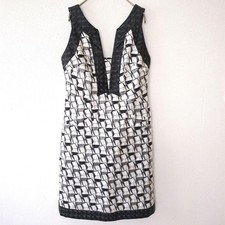 CHANEL 14C Coco Button Silk Cotton Dress Geometric Size 38 France SR2095