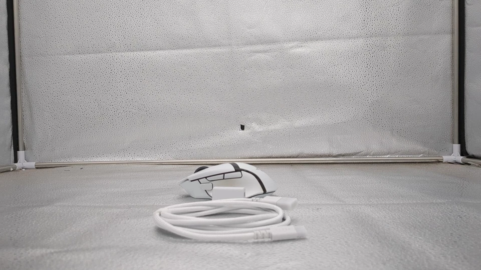 Razer Basilisk V3 Pro 35K Wireless Gaming Mouse: HyperScroll Tilt Wheel - 35K - Image 4 of 4