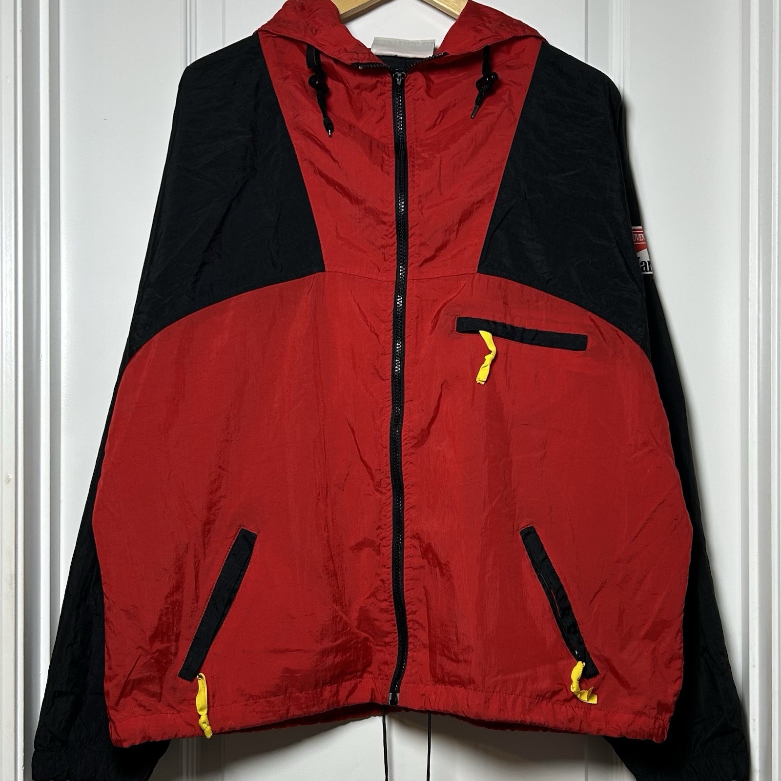 Marlboro Adventure Team Vintage 90s Nylon Colorblock Hooded Windbreaker Jacket