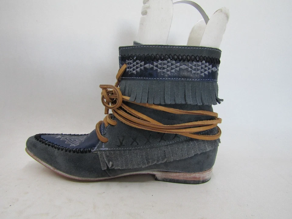 Freebird By Steven Womens Size 6 Blue Suede Fringe Ankle Moc Toe Boots Bootie - Image 2 of 4