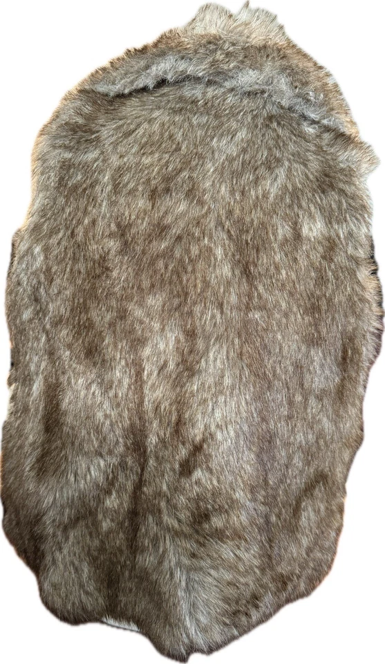 Chaleco de piel sintética marrón LG Arizona Jeans Co para niños Foto 2 de 3