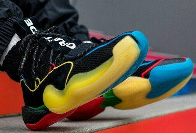pharrell crazy 8
