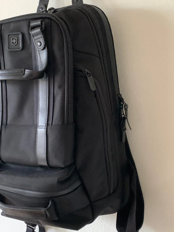 VICTORINOX Lexicon Professional Bellevue 15 Laptop Rucksack schwarz - NEU! - Bild 4 von 4