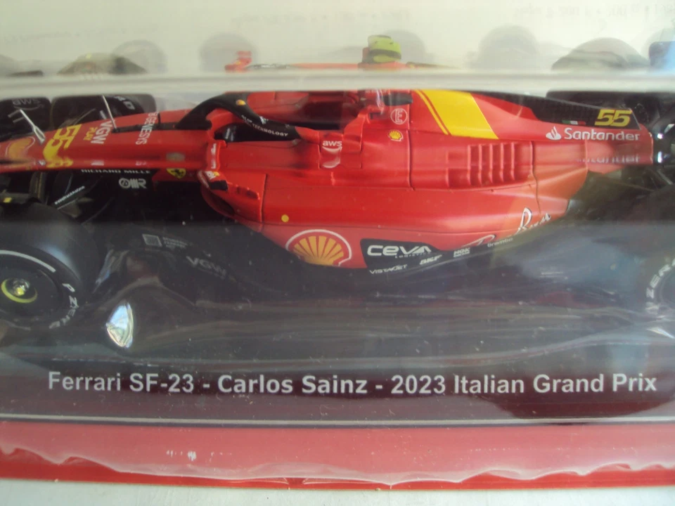 Ferrari SF-23 Carlos Sainz 2023 G.P. d'Italia scala  1/24 - Immagine 4 di 4