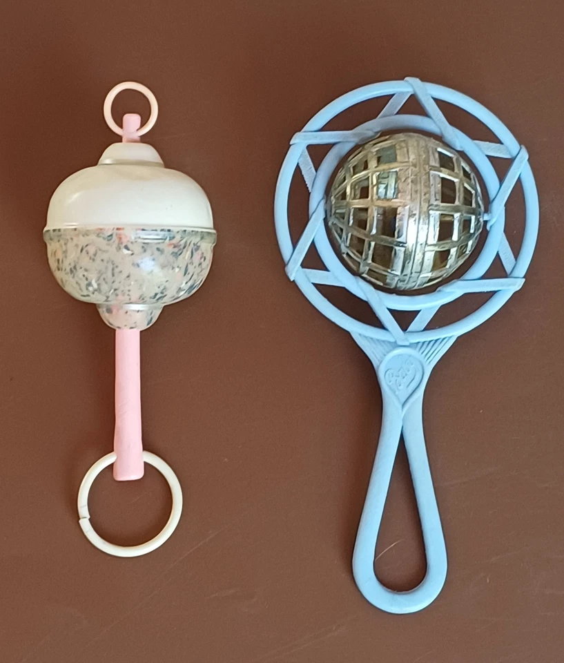 Lot 2 Anciens HOCHETS en celluloïd - Photo 2/4