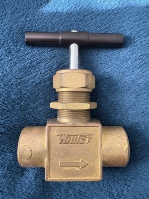 B-18VF-8 Whitey 3000 psi brass 1/2 fnpt in-out integral bonnet needle valve
