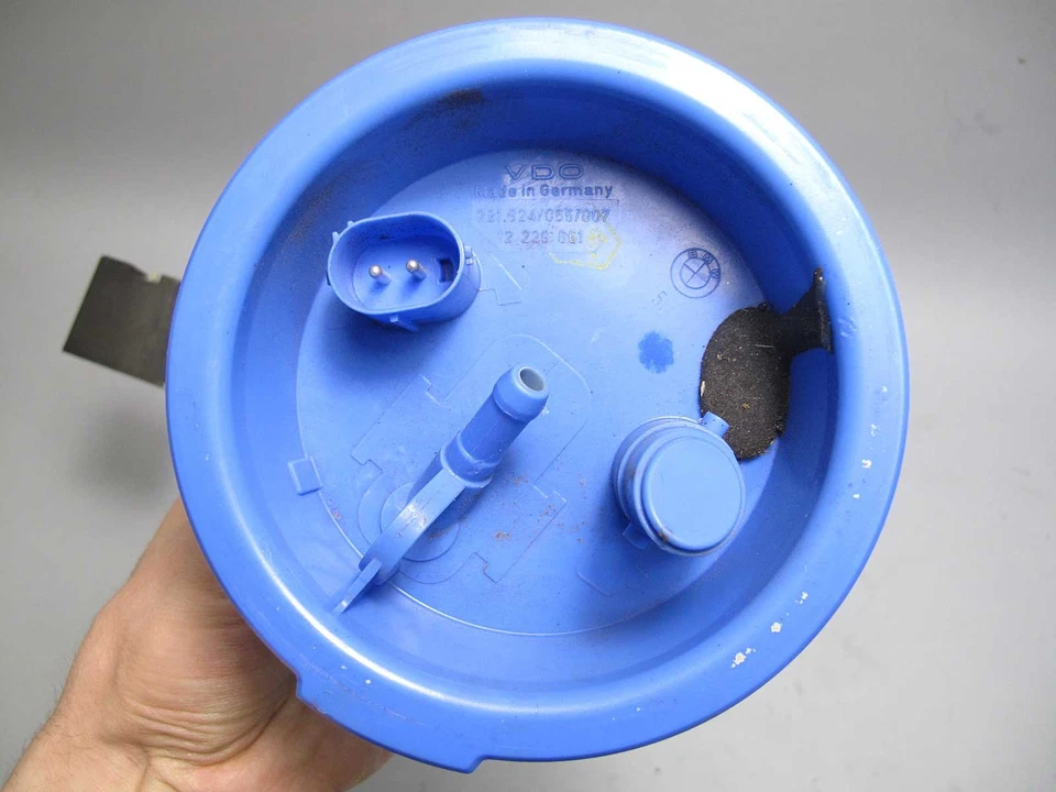 BMW E46 M3 cupé convertible S54 transmisor de nivel de combustible de fábrica derecho 2001-2006 usado Foto 3 de 3