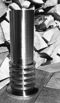 Stifte-Halter ALTA TURRIS  aus Edelstahl V4A  im Industrie-Design