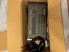 Suzuki Music SPL-10C 10 Student Piano Lab System w/ Teacher Headphone-Mic