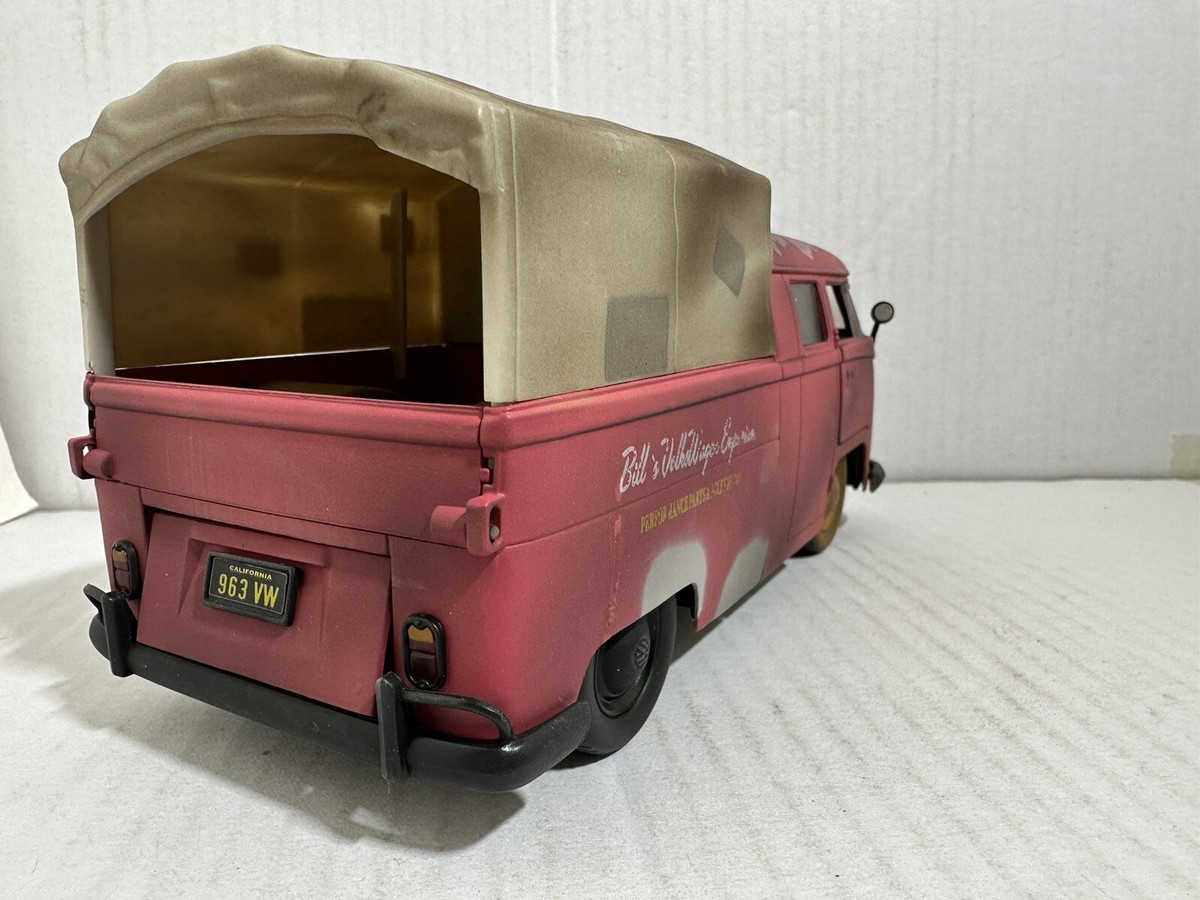未使用❕1/24 1963 VW BUS PICKUP 黒 REDメタ 未使用❕1/24 1963 VW BUS PICKUP 黒 REDメタ - メルカリ