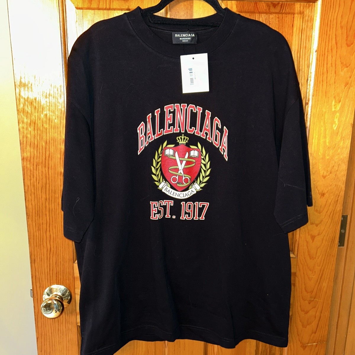 NWT Balenciaga College Tee Est 1917 Crest Logo T Shirt Black NWT Balenciaga College Tee Est 1917 Crest Logo T Shirt Black
