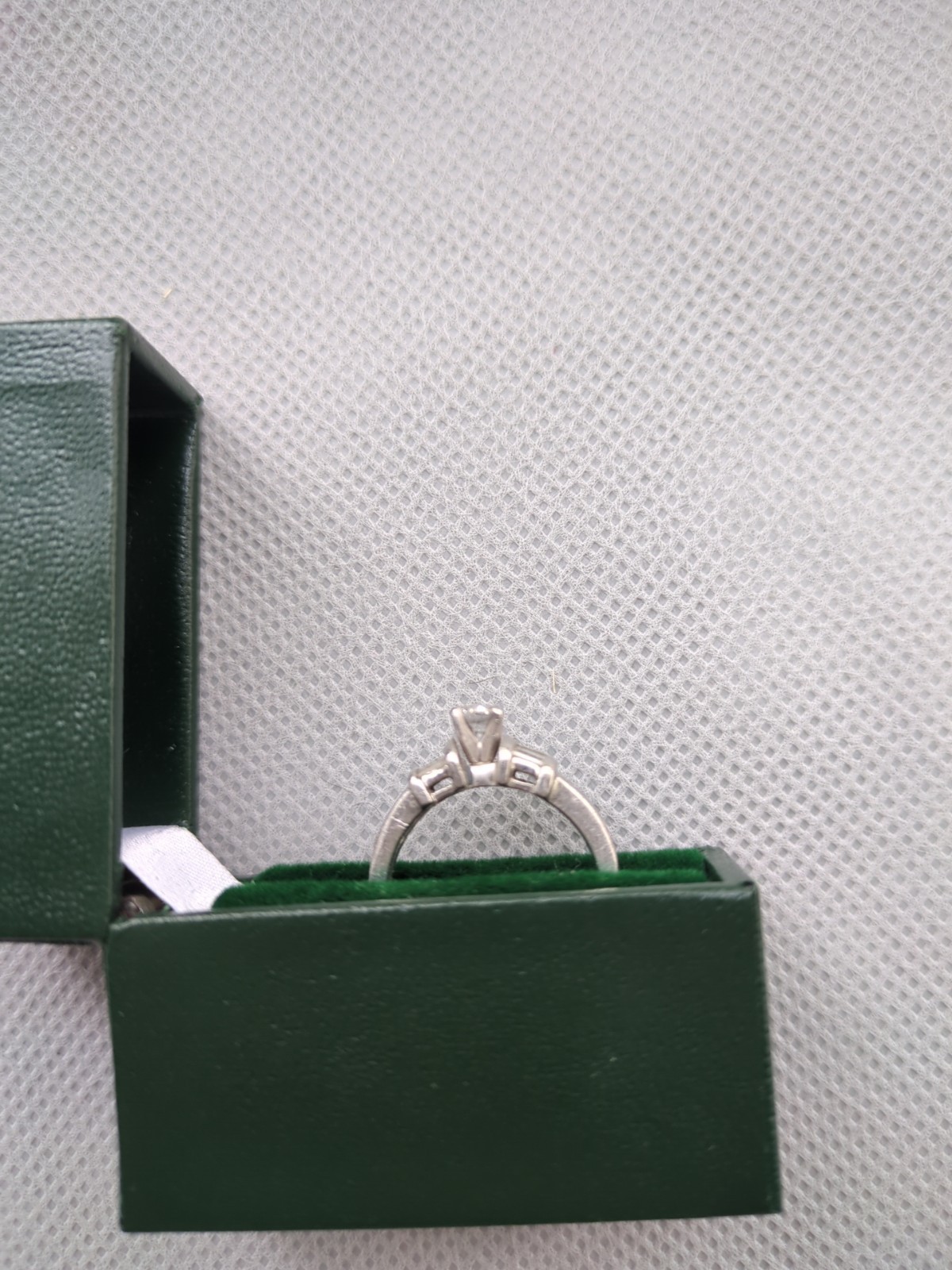 Picture 2 of 4