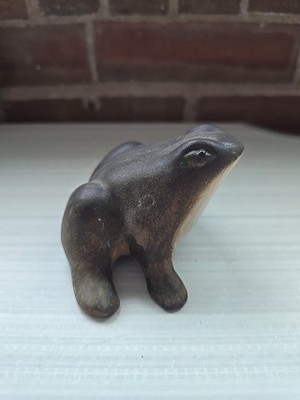 Vintage Cermaic Frog Figurine * Paperweight * Made In Japan * Bullfrog * Pottery