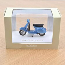 Vespa 125 Primavera 1968 Blu Metallizzato 1:18 Norev