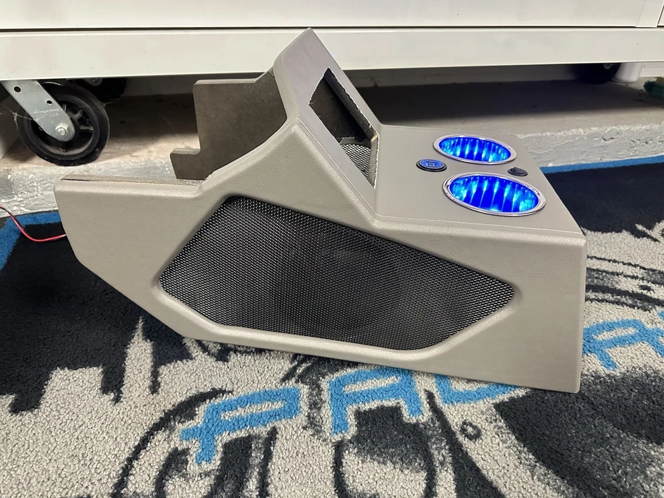 Chevrolet C 10 1973 a 1987 consola central personalizada sin tapicería Foto 4 de 4