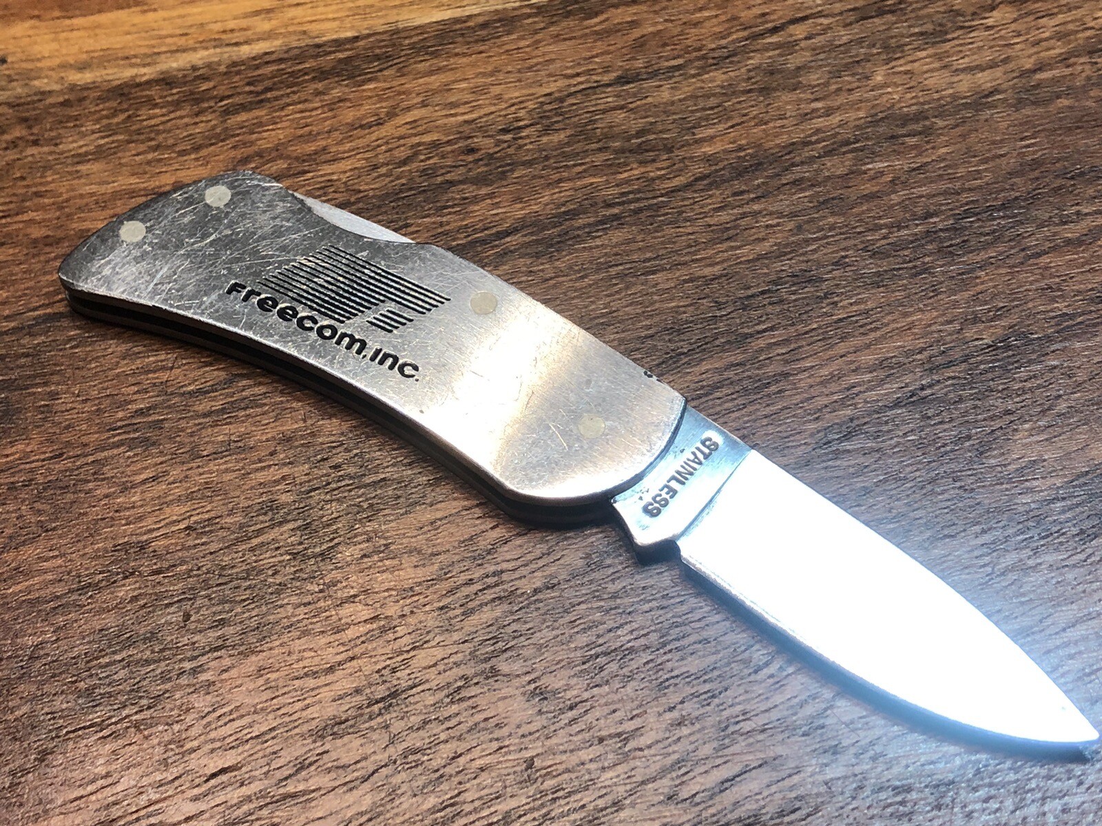 TSA Confiscated Case XX Zippo USA Stainless Folding Lockback Knives