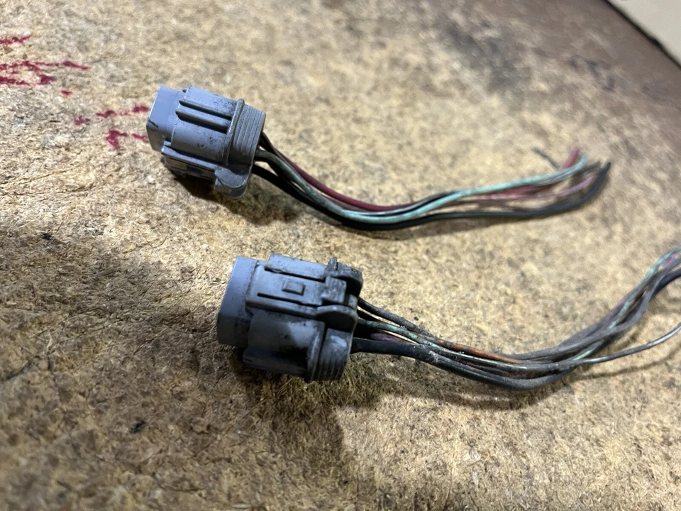 Arnés de cableado de faros derecho nissan 370z lh con conector enchufe Foto 2 de 3