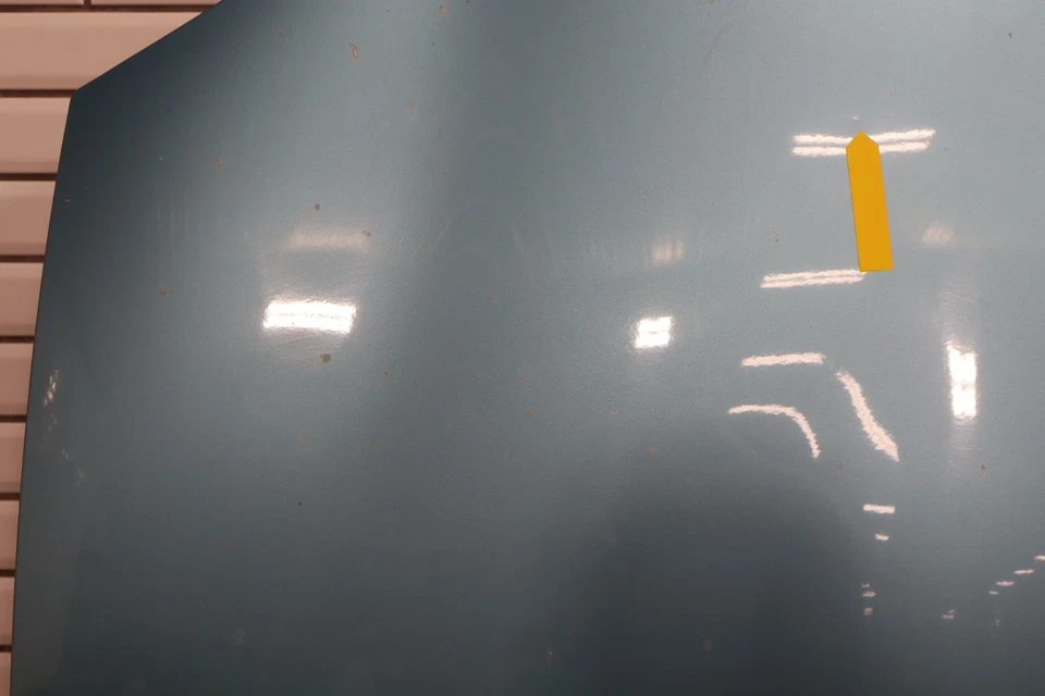 1999-2005 Mazda Miata NB Hood Panel *Dents* Foto 3 de 4