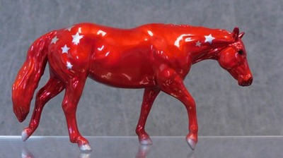 Breyer * Glossy Red Stock Mare * Pursuit of Happiness Set Stablemate Model Horse