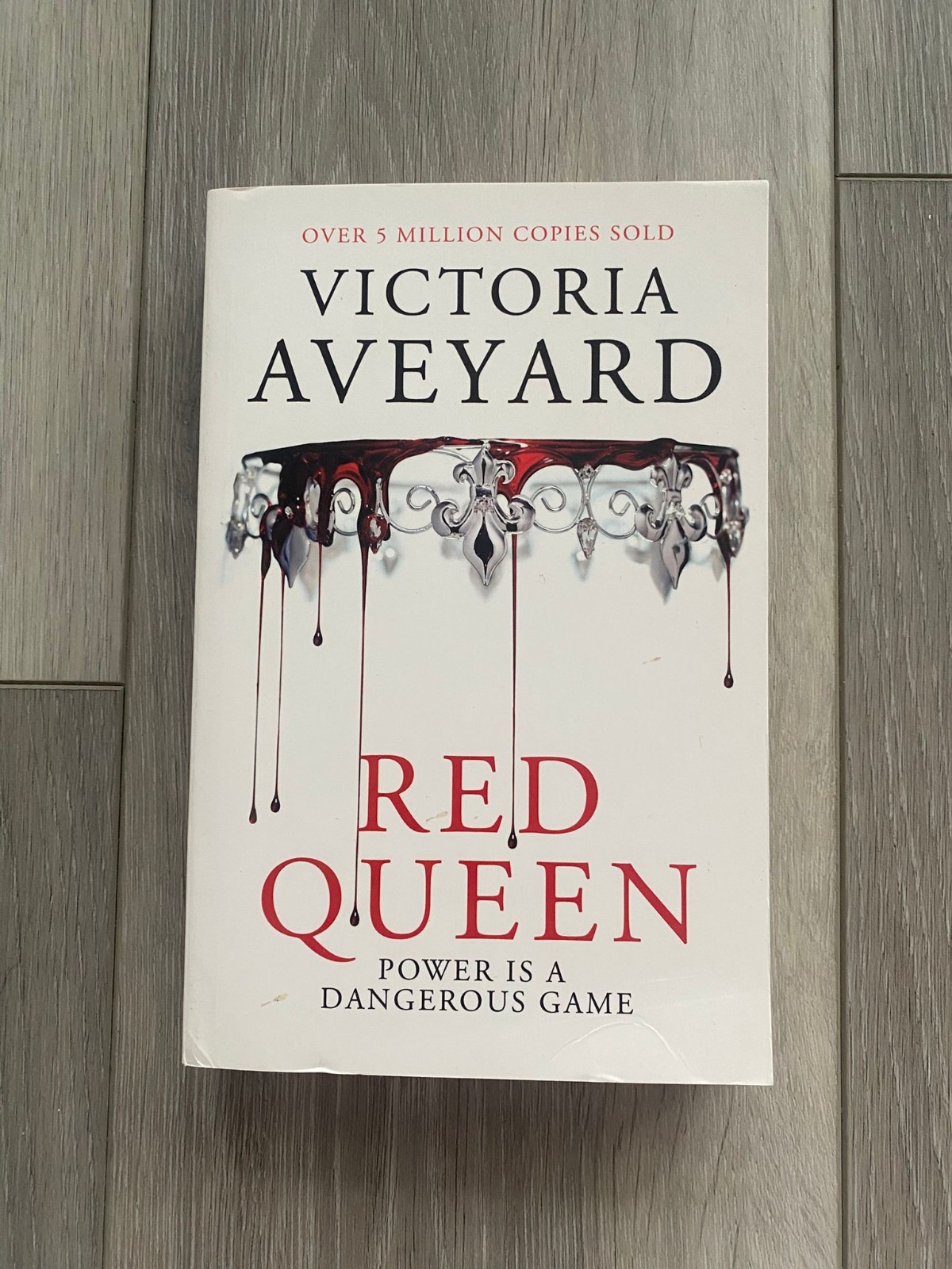 New Book by Victoria Aveyard  Red Queen Book 1