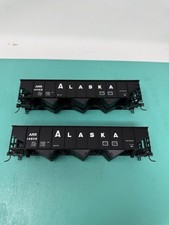 Atlas HO - 70 Ton 9 Panel Hopper - No Trucks No Package - Alaska Set Of 2
