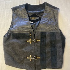 Women  s Vintage Don  t Stop Classics Black Medium Suede Leather  Acetate Vest