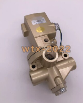 1PCS New Pneumatic solenoid valve of brick machine  K23JD-20W  AC220V