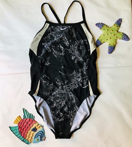 nike swimsuit sizes