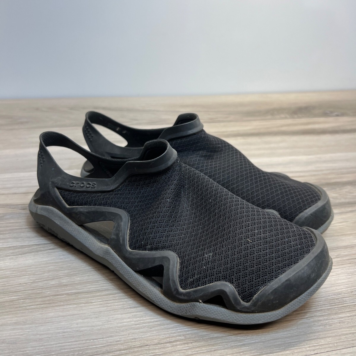 CROCS Swiftwater Mesh Wave Sandals Mens Size Black Water Shoes