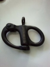 Fusion Climb Quick Release High Strength Snap Shackle 18KN Pull-Lock, Black