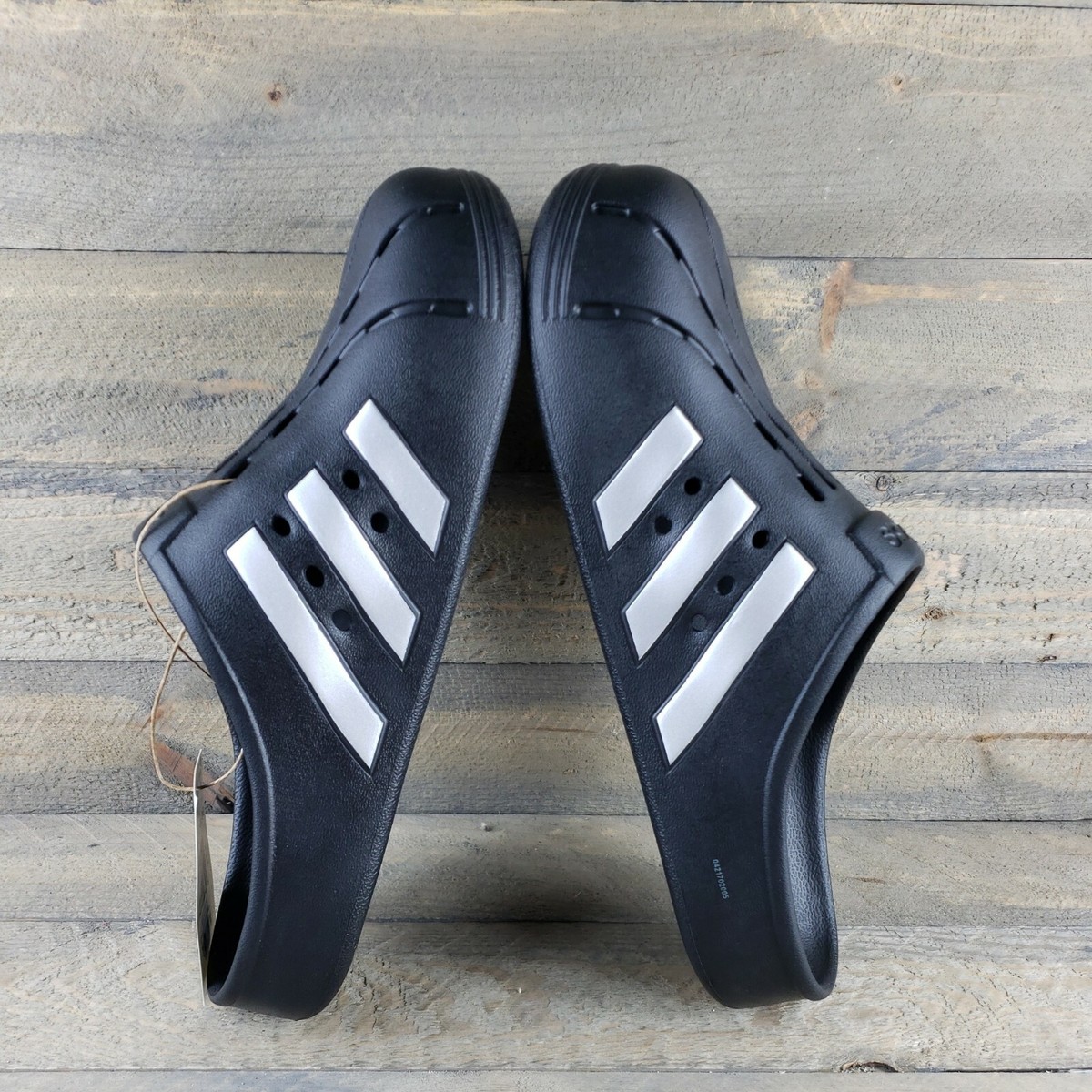 adidas Adilette Clogs Men display picture 2