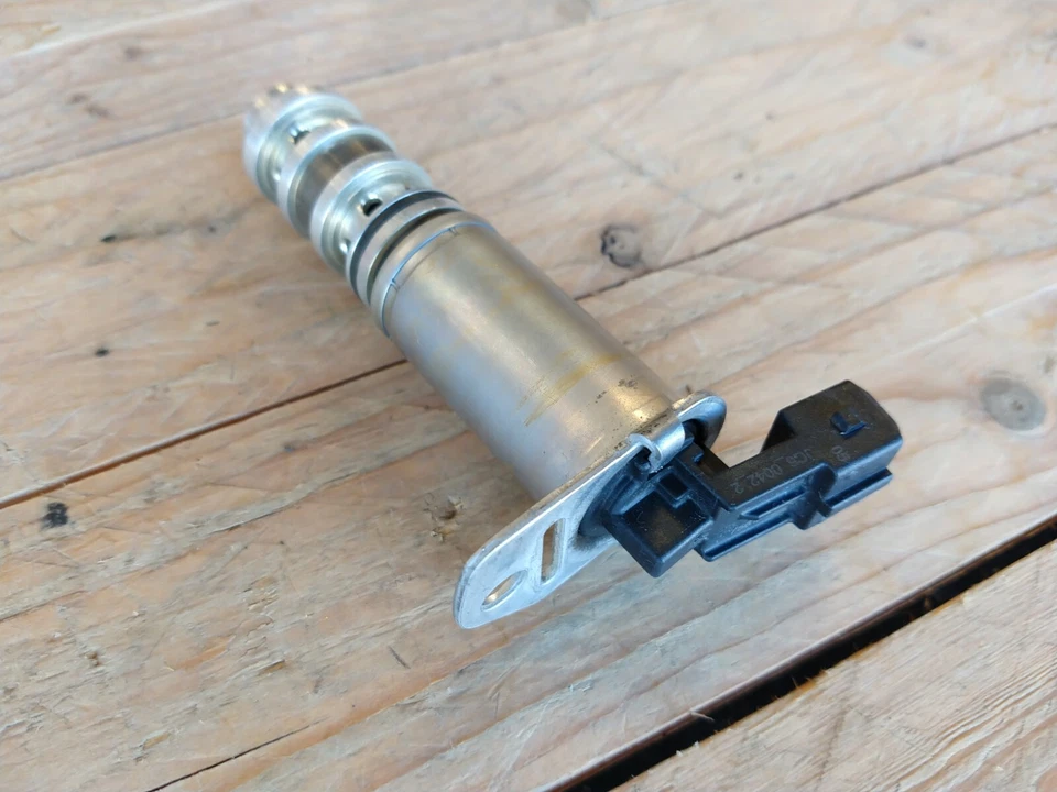 Electroválvula bmw culata vanos 1 3 4 5 6 7 x serie 11368605123 09-2016 Foto 2 de 4