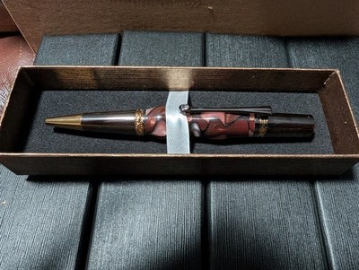 Majestic Squire, Twist Pen. Comfortable Writing Pen. HandMade