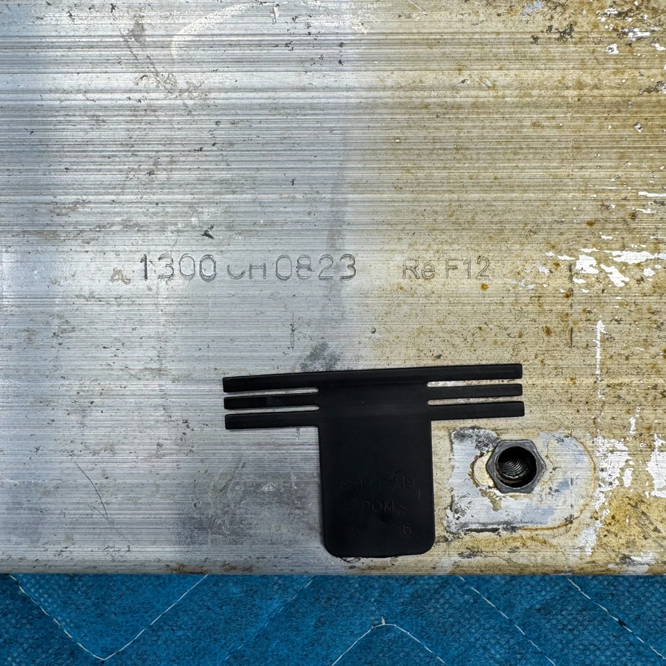 Extensión de riel del marco del conductor delantero derecho BMW 650i xDrive 2012-2015 OEM 1300CH0823 Foto 2 de 4