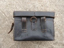 WW2 ALLEMAND GERMAN Petite Sacoche Allemande Transmission Cuir de Récupération
