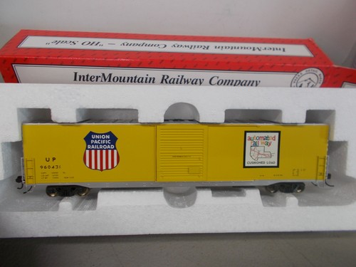 INTERMOUNTAIN ~ UNION PACIFIC 60' PS-1 BOX CAR # 960431 -RTR ~ ESCALA HO | Zustand: New