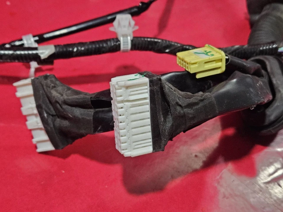 Жгут проводов для передней левой водительской двери 2016-2019 Nissan Pathfinder в комплекте - Изображение 2 из 4