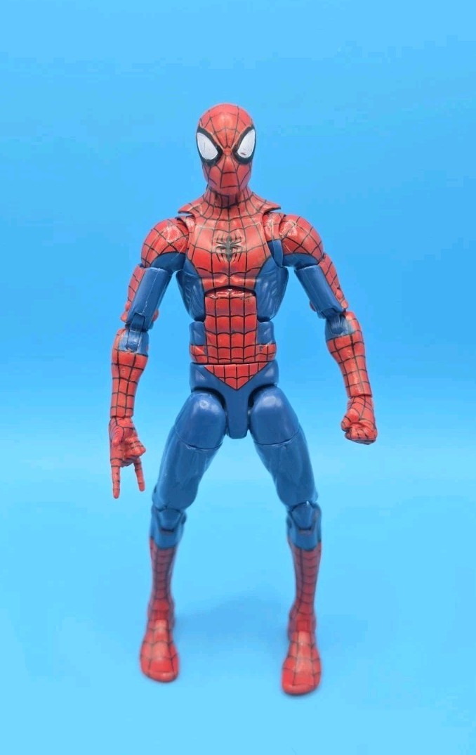 Marvel Legends Pizza Spider-Man 6