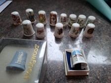 15 Ceramic Thimbles Wedgewood, Animals, Plants, Birds, Cat, Dog