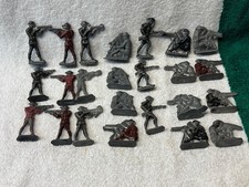 Vintage Lead/Metal Toy Soldiers Lot Of 24 WW1