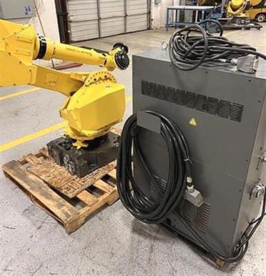 FANUC M710iC/70 FOUNDRY PRO ROBOT R30iA CONTROLLER