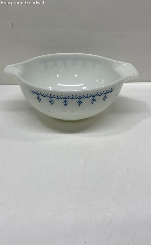 Lot of 2 White Pyrex Mixing Bowls